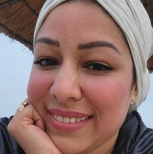 Meet your Posher, Fatima-zahra